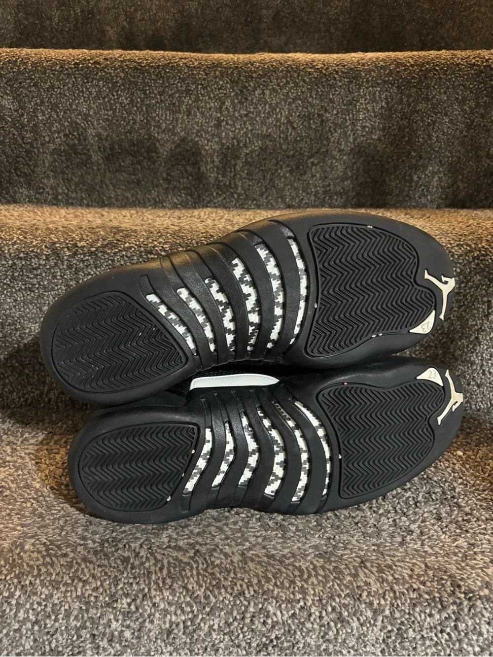 Nike Air Jordan 12 Retro The Master Size 12 Black White & Gold excellent care